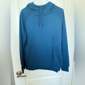 Athleta - women oversized and warm blue hoodie size XS - new without tag